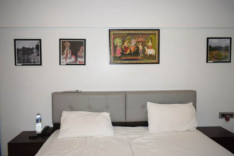 Hotel Athi Resorts