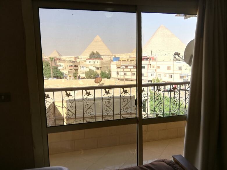 Bed & Breakfast Happy Days Pyramids Inn