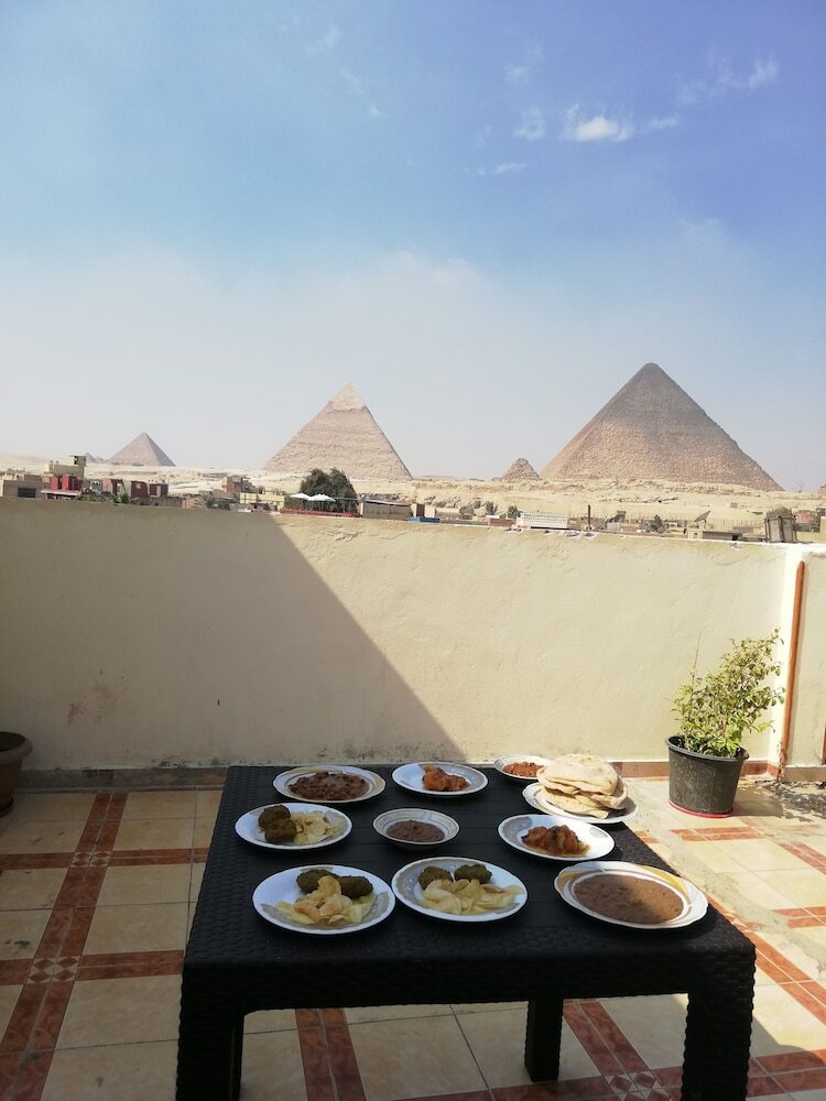 Bed & Breakfast Happy Days Pyramids Inn