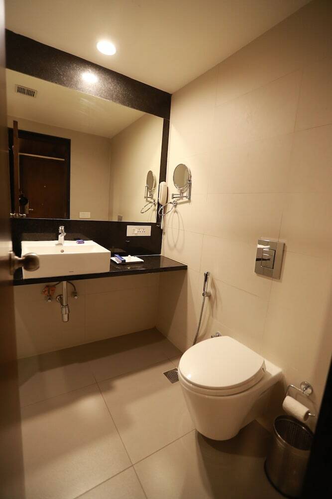 Palette - S Park Hotel