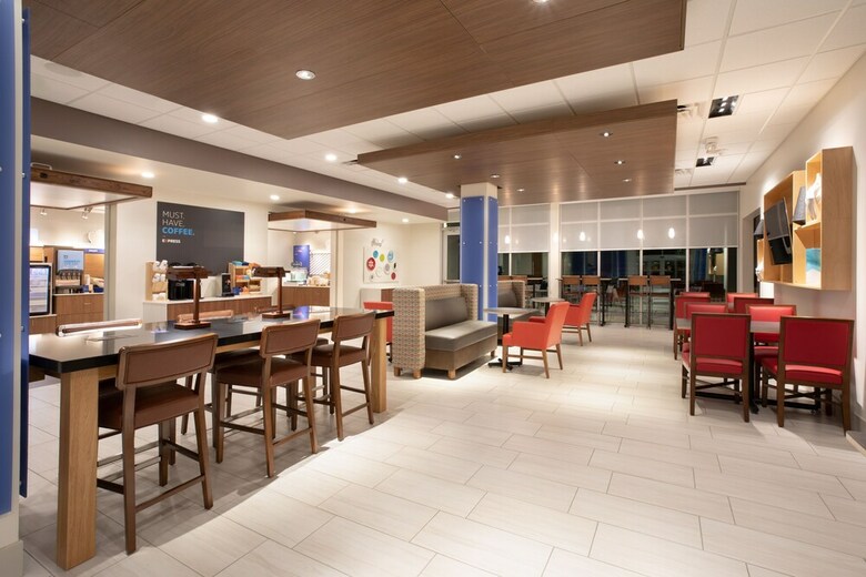 Hotel Holiday Inn Express And Suites Dakota Dunes