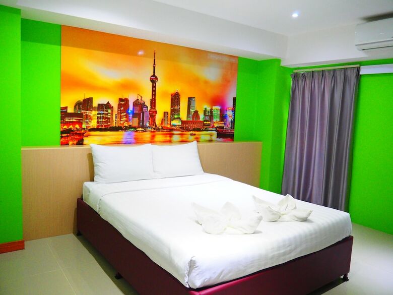 Blue Orchids Hotel