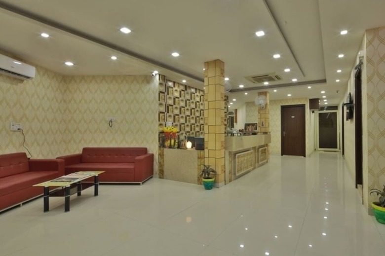 Hotel Knk International