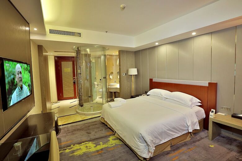 Chongqing Minshan Hotel