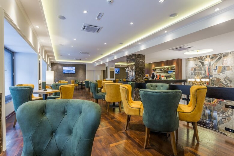 Hotel Royal Inn