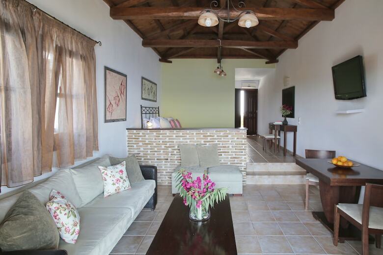 Aparthotel Yalis Hotel