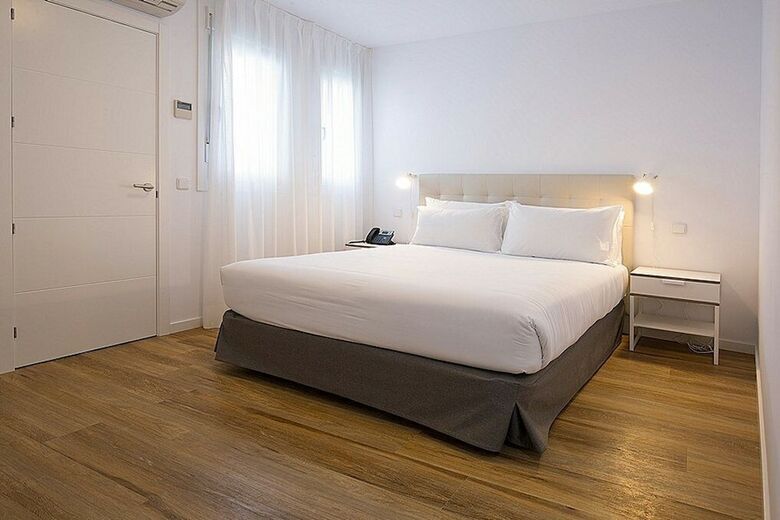 Apartamentos Tandem La Bolsa 4