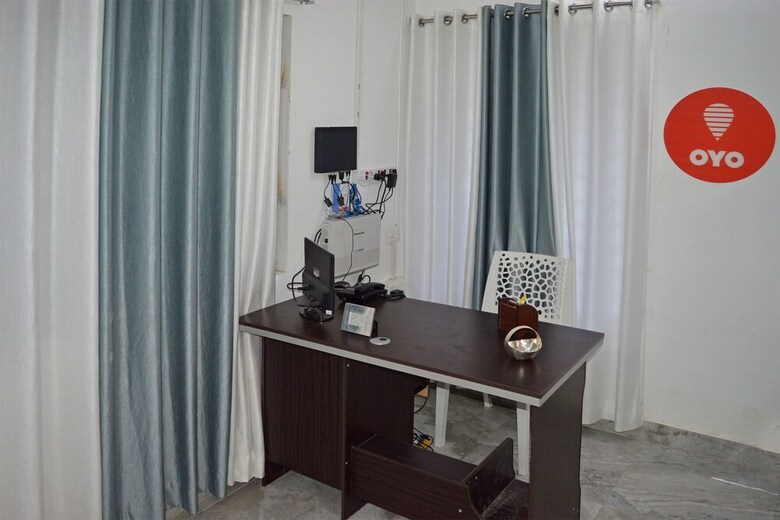 Oyo 10180 Hotel Value