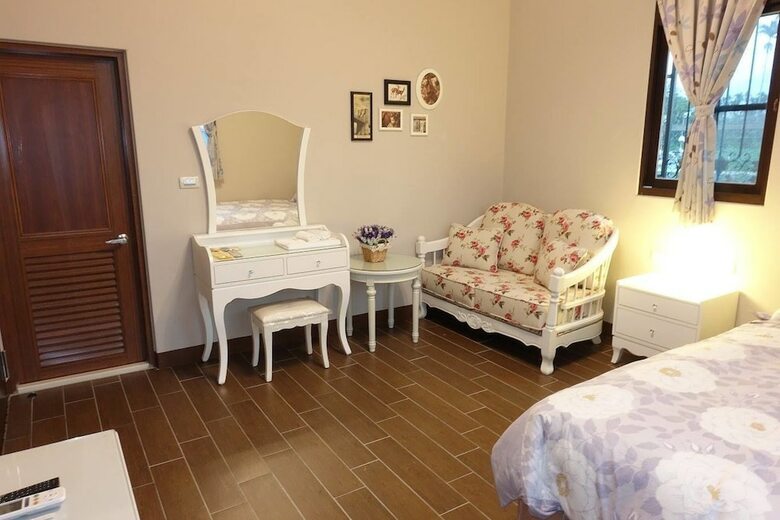 Bed & Breakfast Shuibuzi Farmhouse