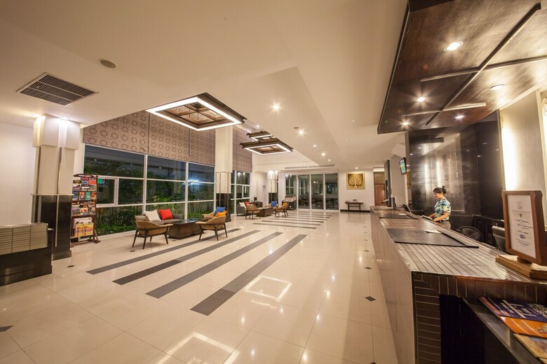 Nora Chaweng Hotel