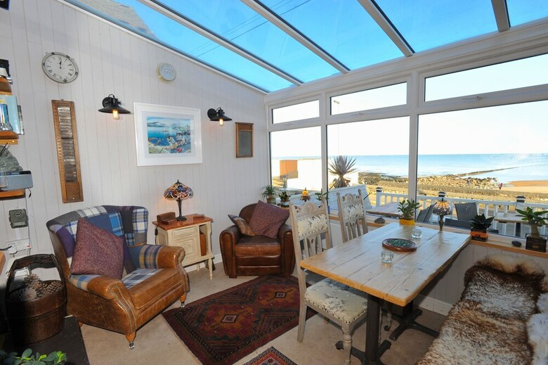 Bed & Breakfast Sea View Guest House