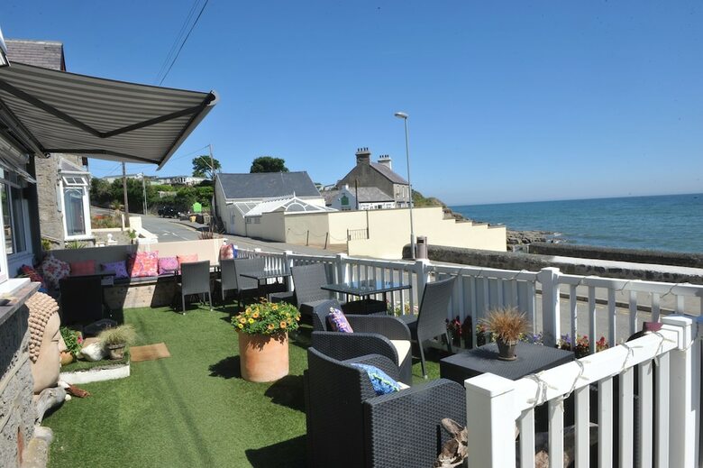 Bed & Breakfast Sea View Guest House