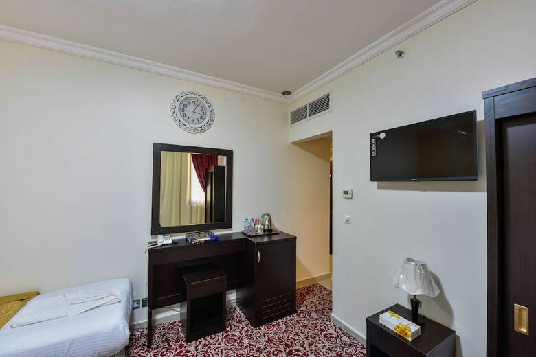 Bader Al Marsa Hotel