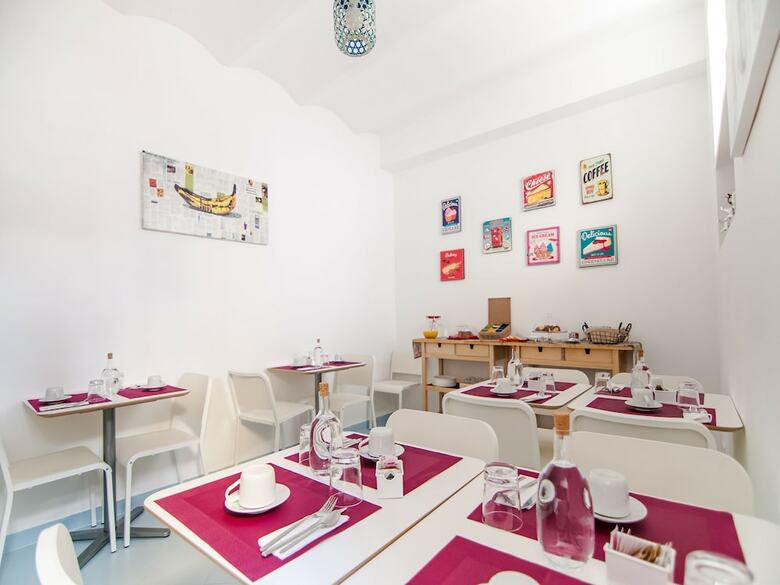 Hotel Speciale Guesthouse