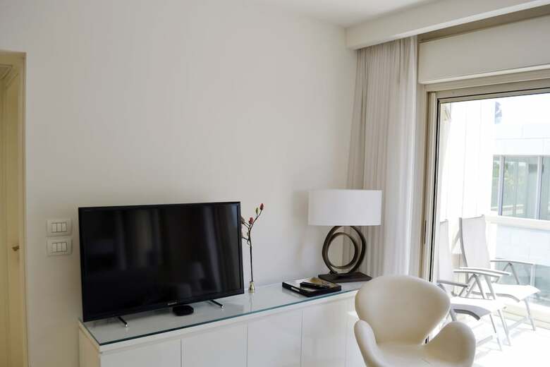 Beautiful Apartment 2min From Beach H1