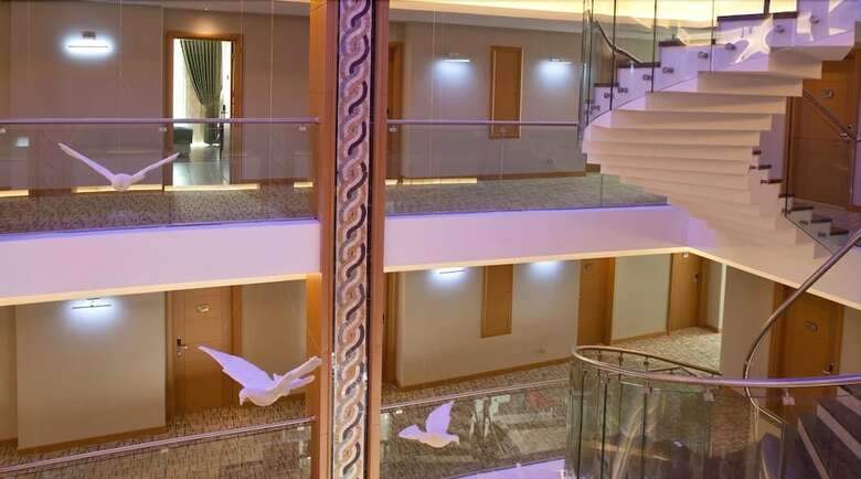 Fourway Hotel Spa & Restaurant