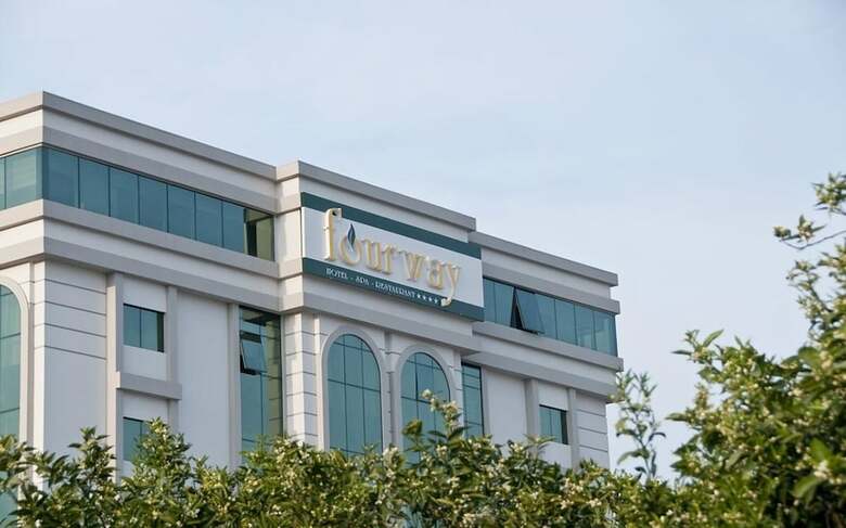 Fourway Hotel Spa & Restaurant