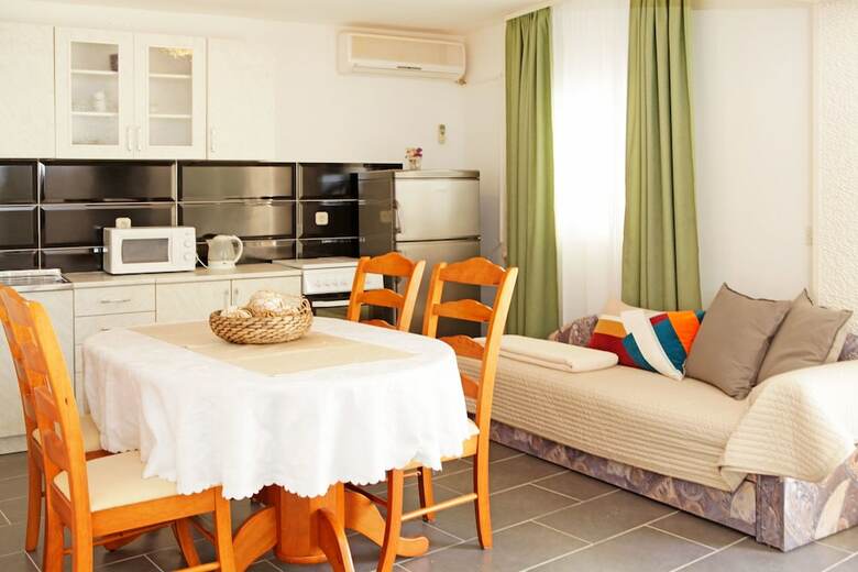 Ratac Apartments