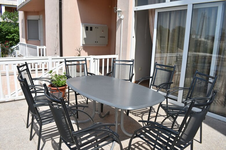 Pension Regina Mundi