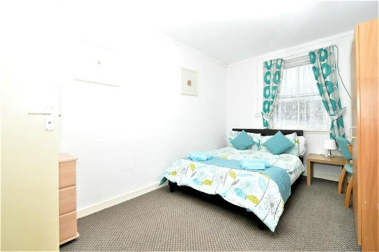 Hotel Waterfront Guest Accommodation