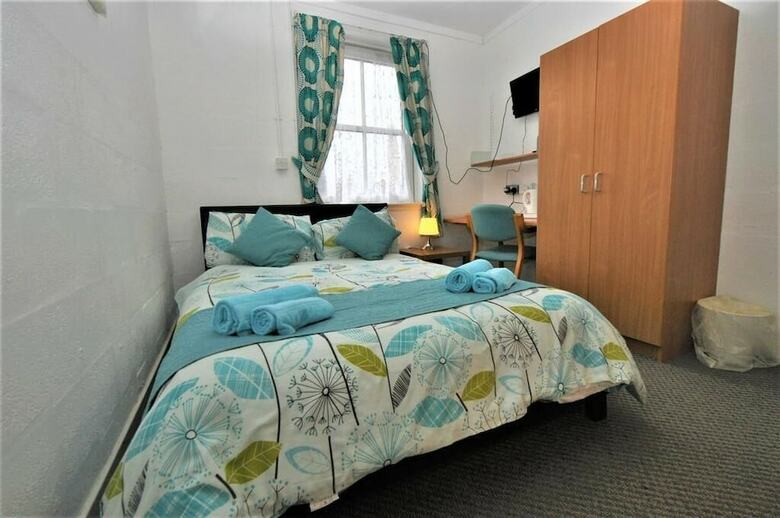 Hotel Waterfront Guest Accommodation