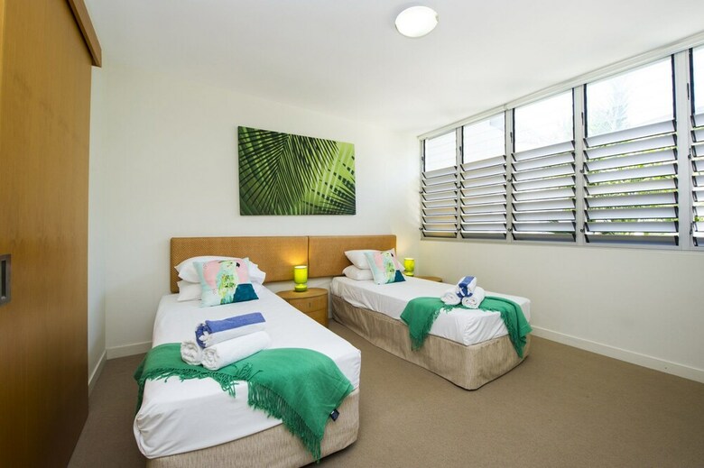 1 Bright Point Apartment 2305