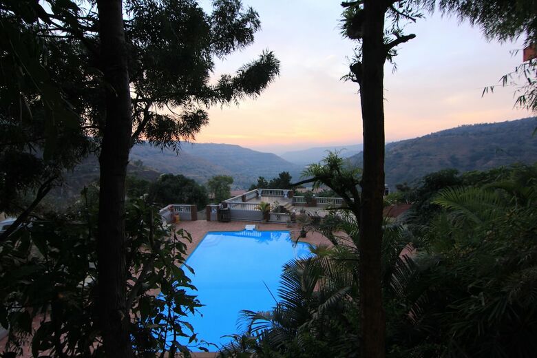 Hotel Mount View Executive  The Valley Resort