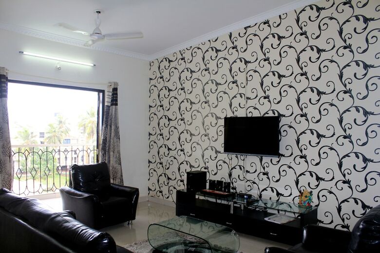 Modern Apartment With Terrace - Cm001