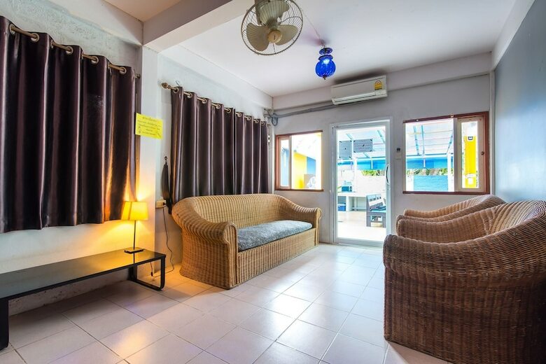 Hotel Surf House Hua Hin