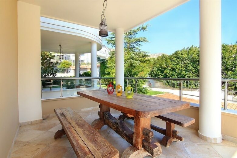 Luxury Villa Sea Melody