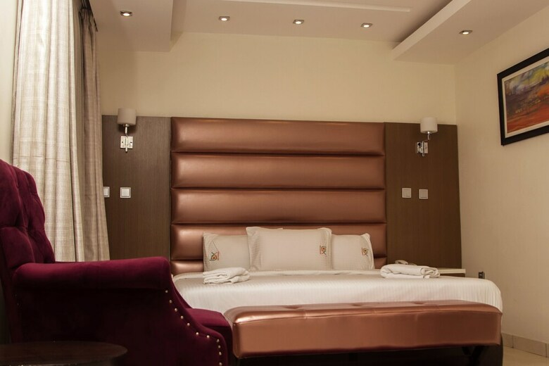 Box Residence Hotel & Apartment