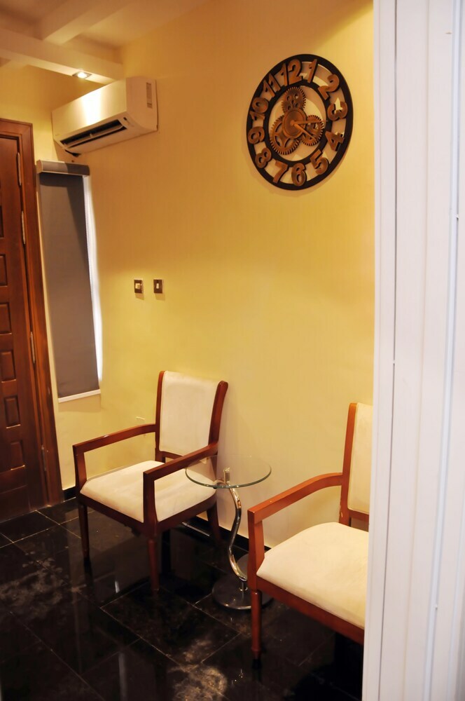 Box Residence Hotel & Apartment