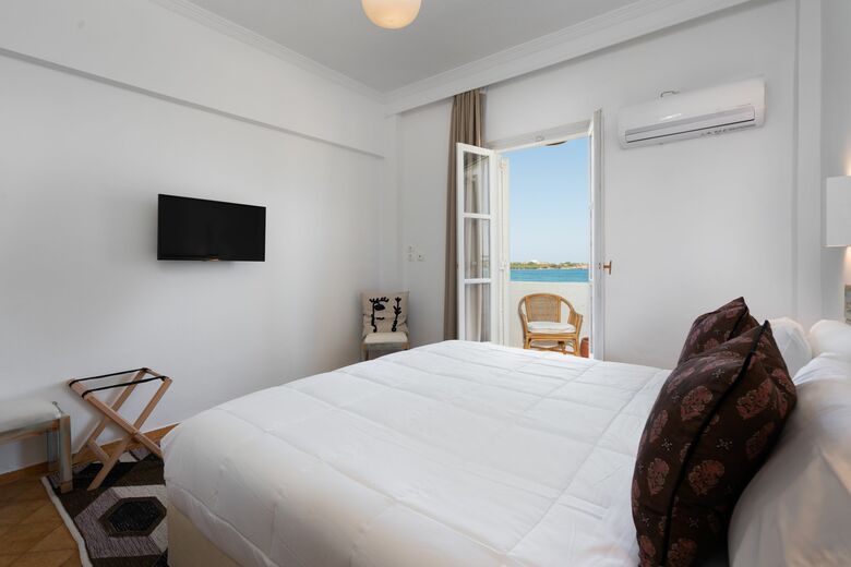 Hotel Holiday Sun Paros