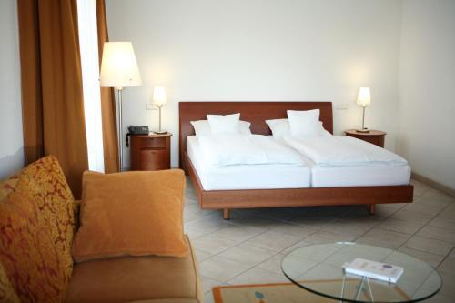 Maifeld Sport- Und Tagungshotel