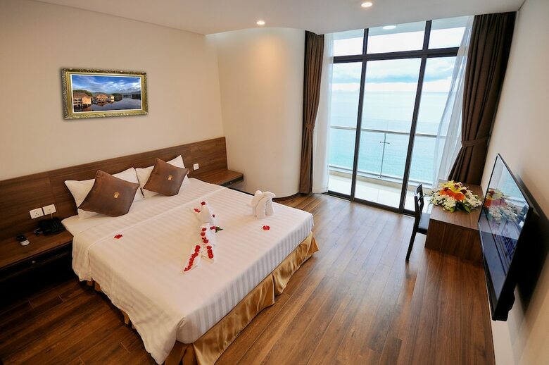 Lenid Nha Trang Hotel