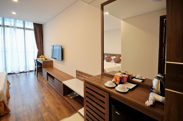 Lenid Nha Trang Hotel