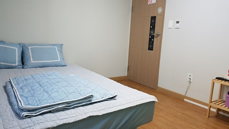 Hostal Buzz Guest House - Hostel