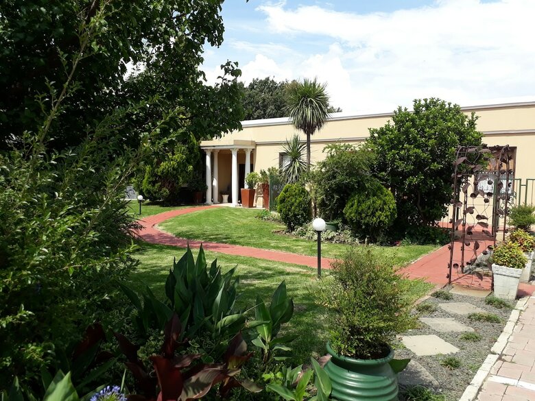 Hotel The Guest House