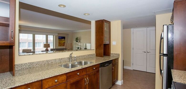 Moore Suites - Salter's Gate