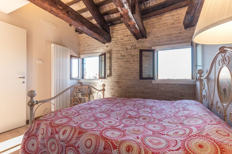 Apartamento Bright Sky Loft Ca' D'oro