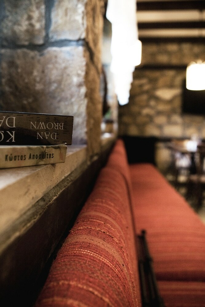Hotel Archontiko Emmanouilidi Suites