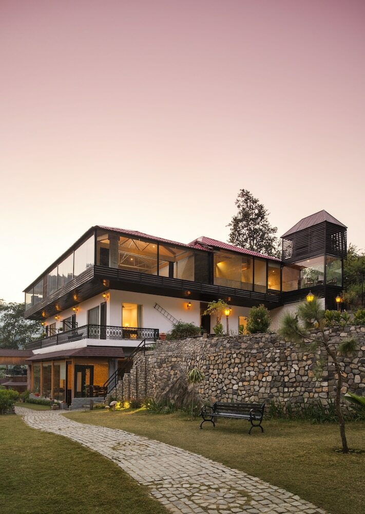 Hotel Shaantam Resorts & Spa