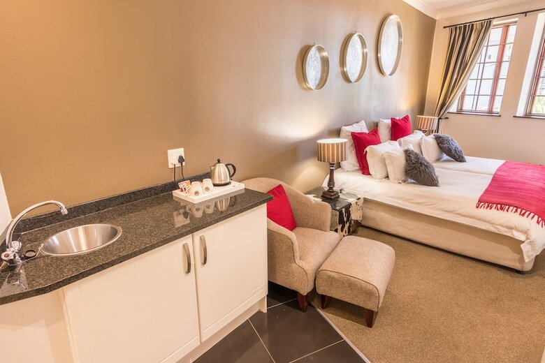 Constantia Hotel And Conference Centre