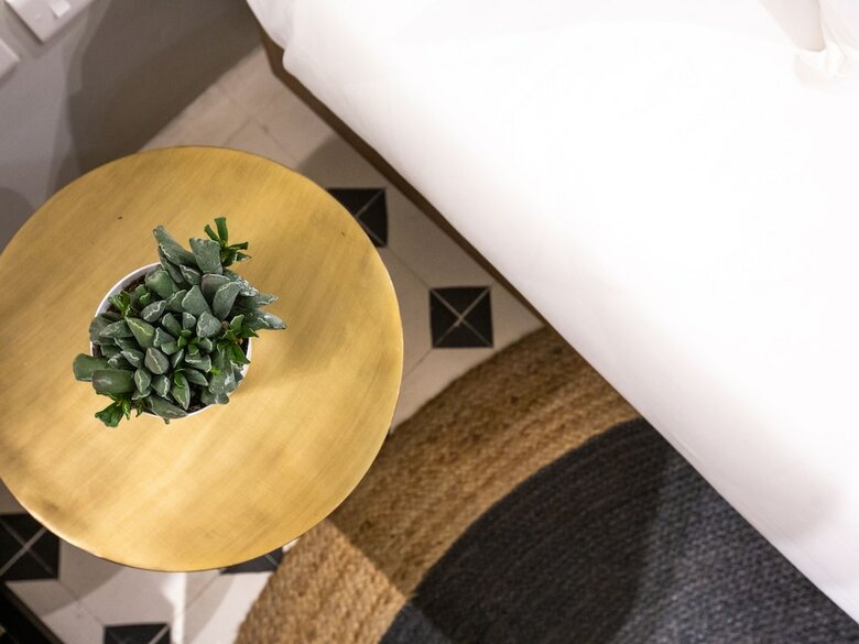 Hotel Merchant Suites