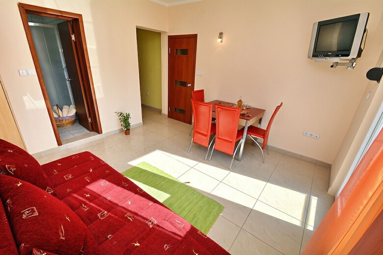 Apartments Dinko Zifra