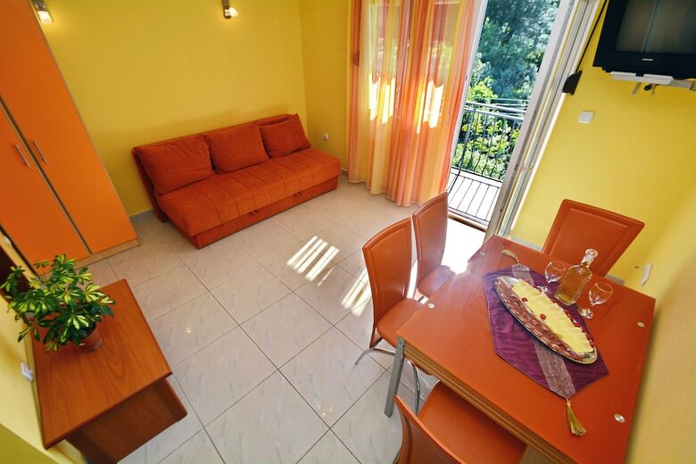 Apartments Dinko Zifra