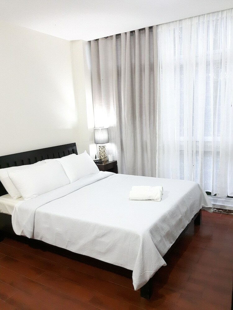 Grand View Residences Near Burnham Park