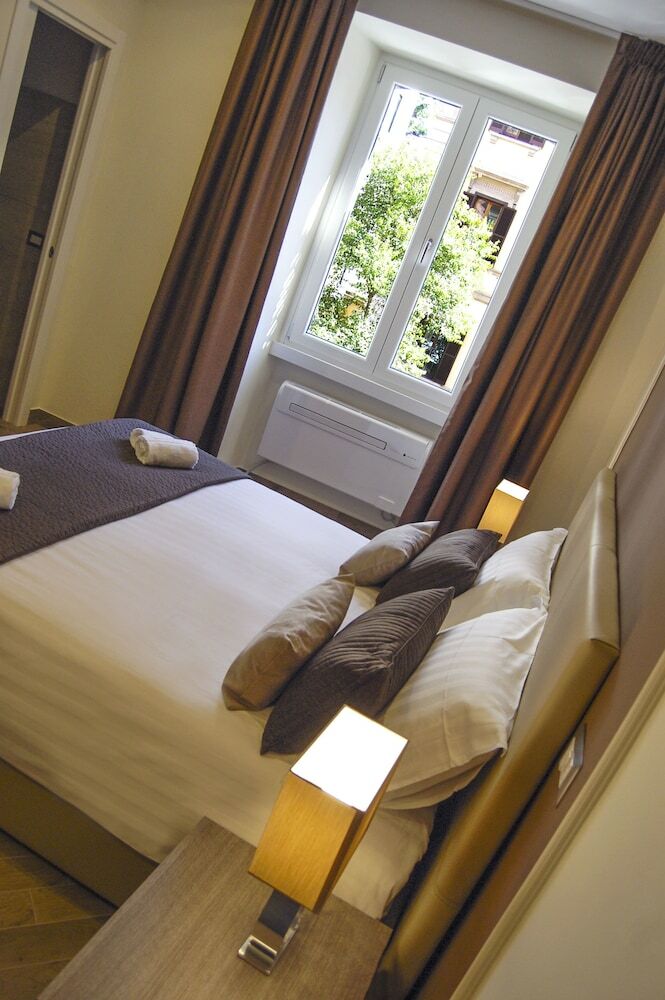 Colonna Luxury Suites