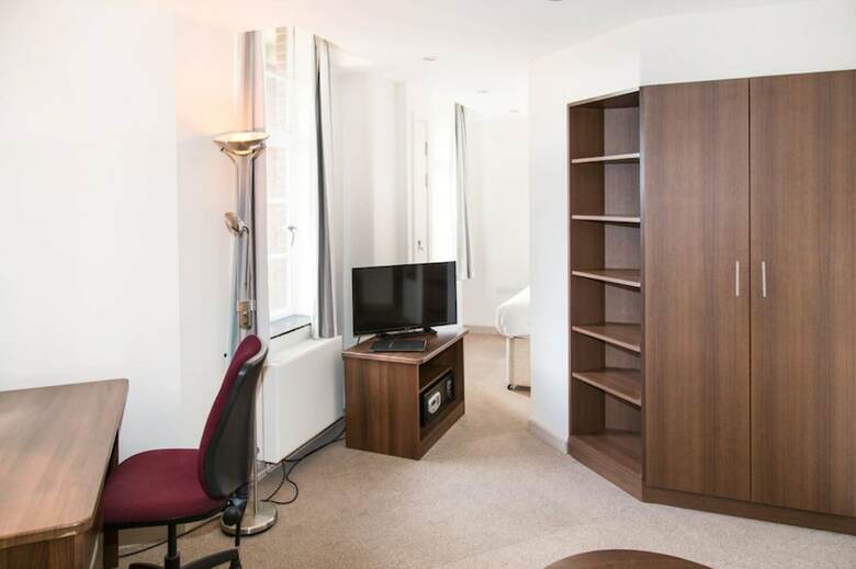 Hotel Goodenough College