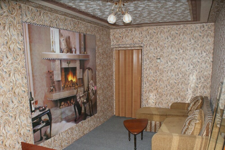 Hotel Comfort Room
